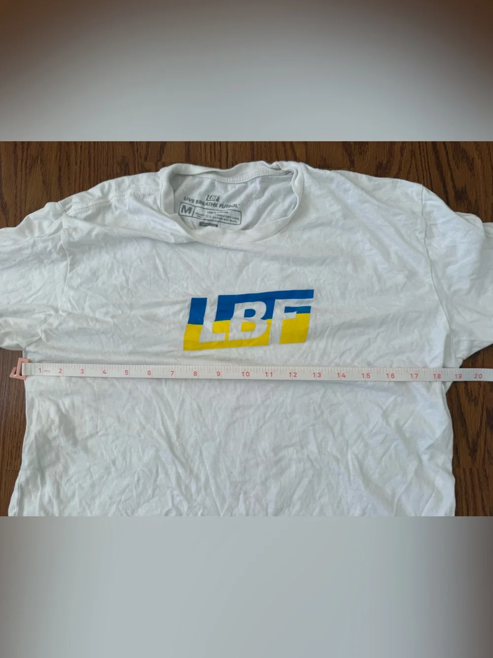 Live Breathe Futbol Classic White Tee Graphic LBF Blue Yellow Logo Men’s Medium - Picture 5 of 6